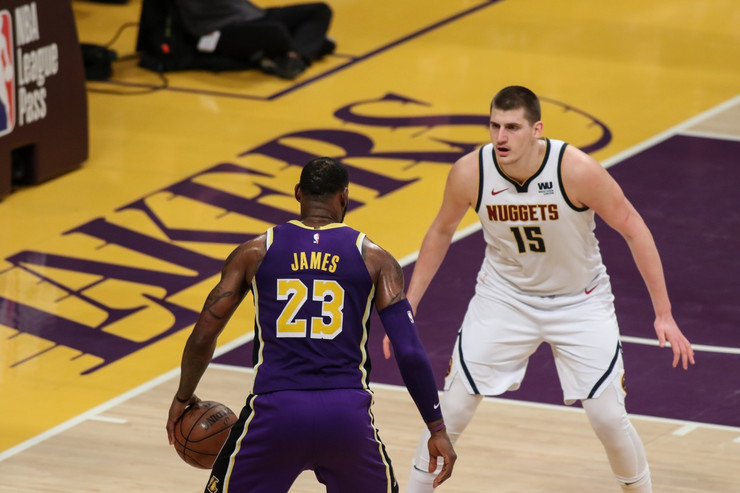 Nikola Jokić i Lebron Džejms